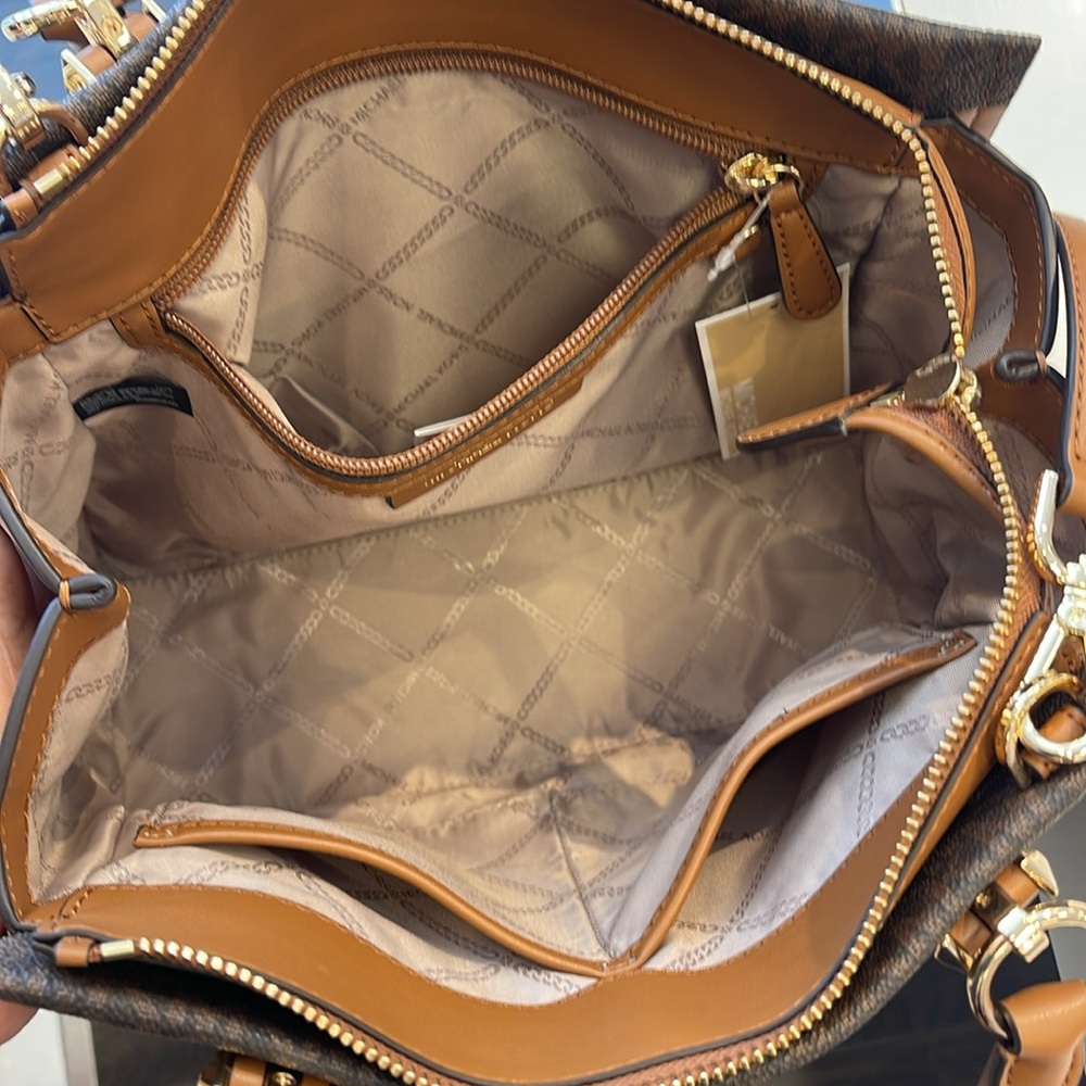 MICHAEL KORS Marilyn Md Signature Logo Convertible Satchel Crossbody
Brown/Acorn - Picture 9 of 16